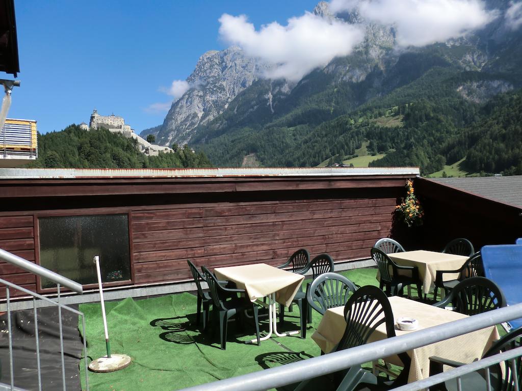 Weisses Roessl Werfen Otel Dış mekan fotoğraf