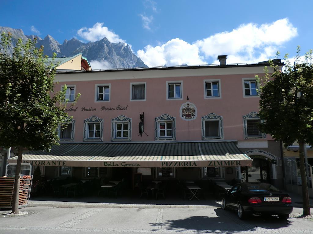 Weisses Roessl Werfen Otel Dış mekan fotoğraf